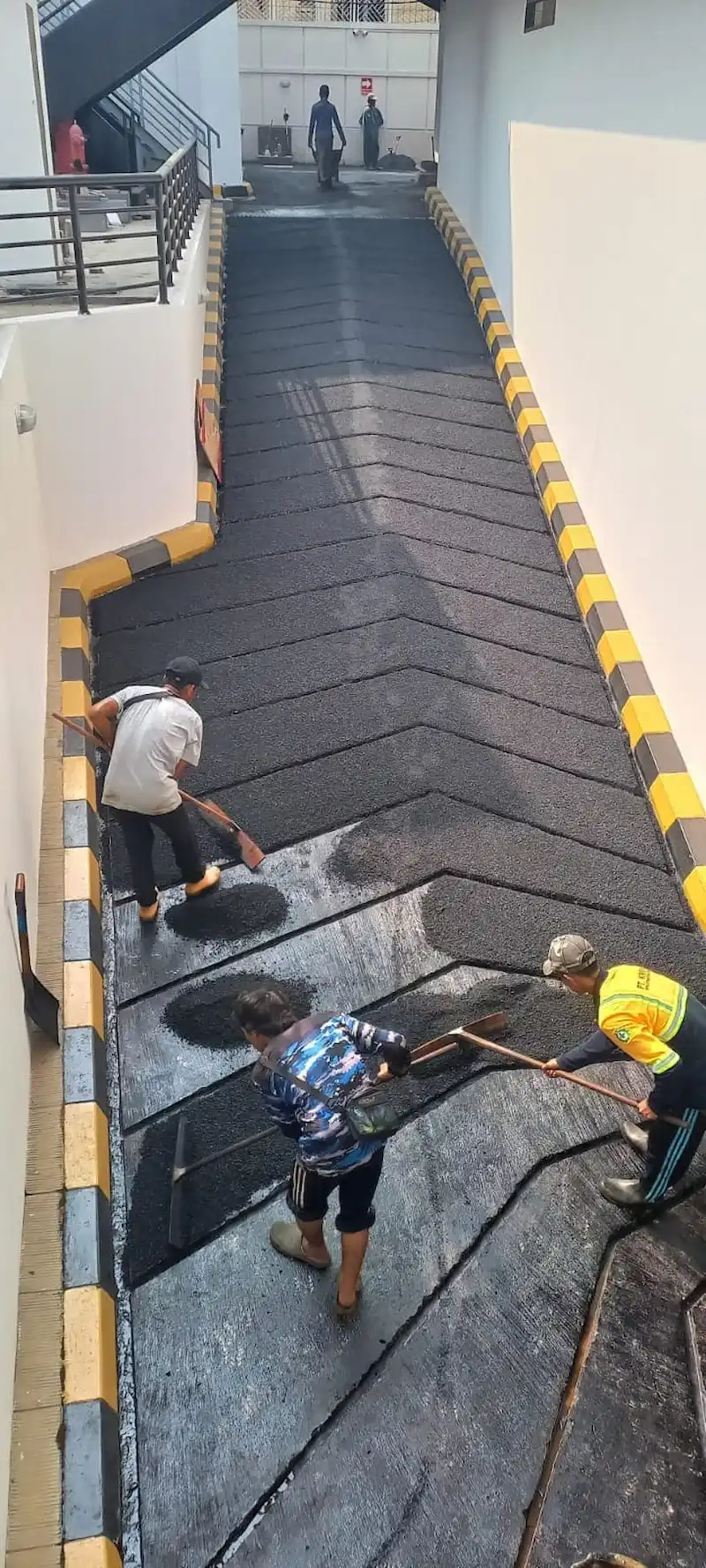 Hotmix untuk Jalan Perkantoran